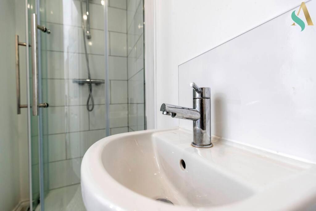 5 Double Bedrooms With Ensuites - Teesside House Tsac Редкар Екстериор снимка