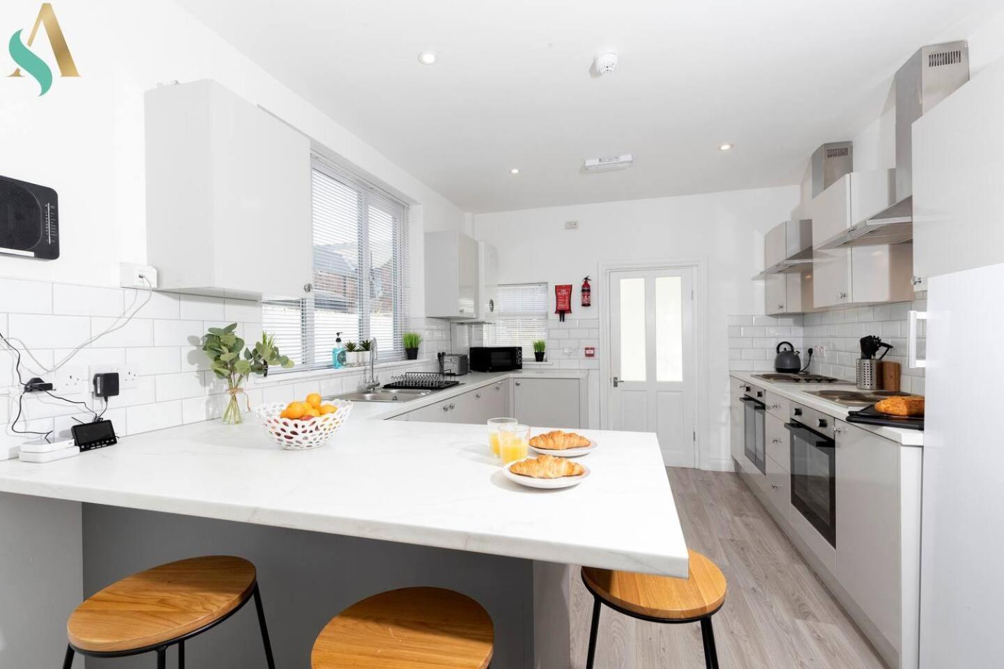 5 Double Bedrooms With Ensuites - Teesside House Tsac Редкар Екстериор снимка